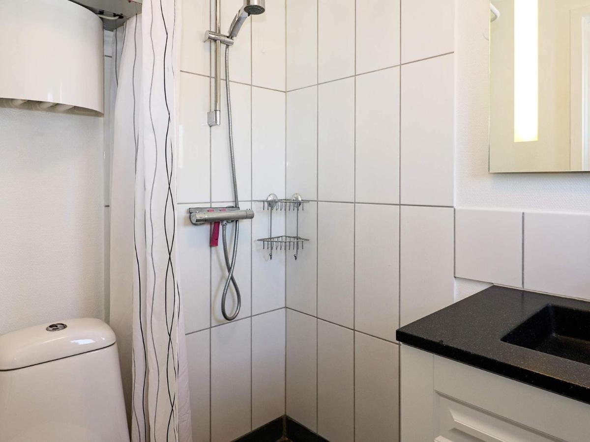 6 Person Holiday Home In Hadsund Bagian luar foto
