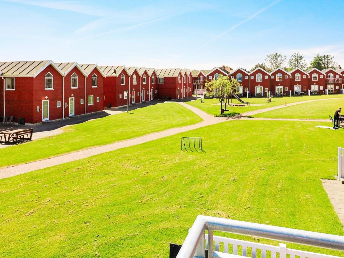 6 Person Holiday Home In Hadsund Bagian luar foto